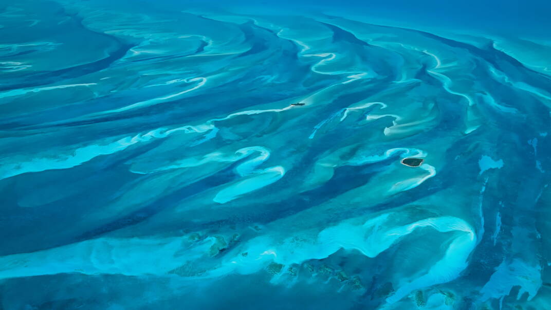 Zoom: bahamas-aerial.jpg